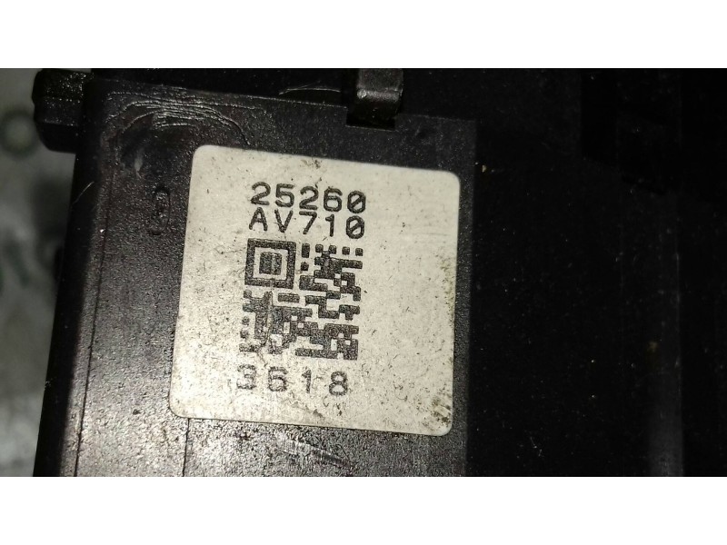 Recambio de mando limpia para nissan primera berlina (p12) acenta referencia OEM IAM 25260AV710  