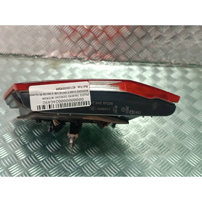 Recambio de piloto trasero derecho interior para mercedes-benz clase e (w212) lim. e 200 cdi be dynamic edition (212.005) refere