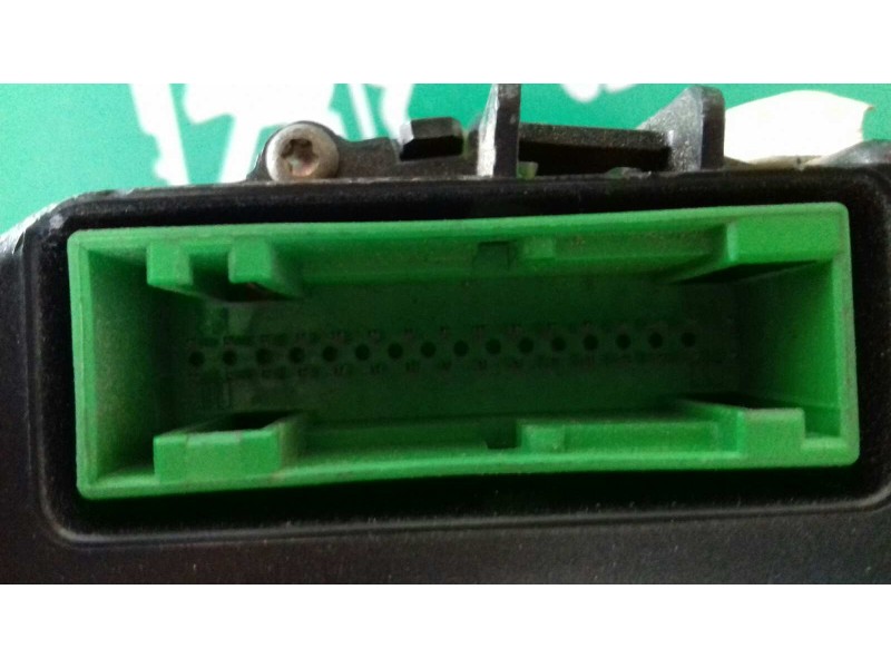 Recambio de cuadro instrumentos para audi a3 (8l) 1.8 20v turbo referencia OEM IAM 110008894002 8L0919860E VDO