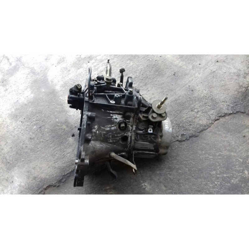 Recambio de caja cambios para citroen xsara berlina 1.9 d sx referencia OEM IAM 20DL41  5 VELOCIDADES