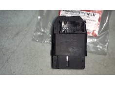 Recambio de mando elevalunas delantero izquierdo para peugeot 306 berlina 3/4/5 puertas (s2) xt referencia OEM IAM 11530  MANDO  2