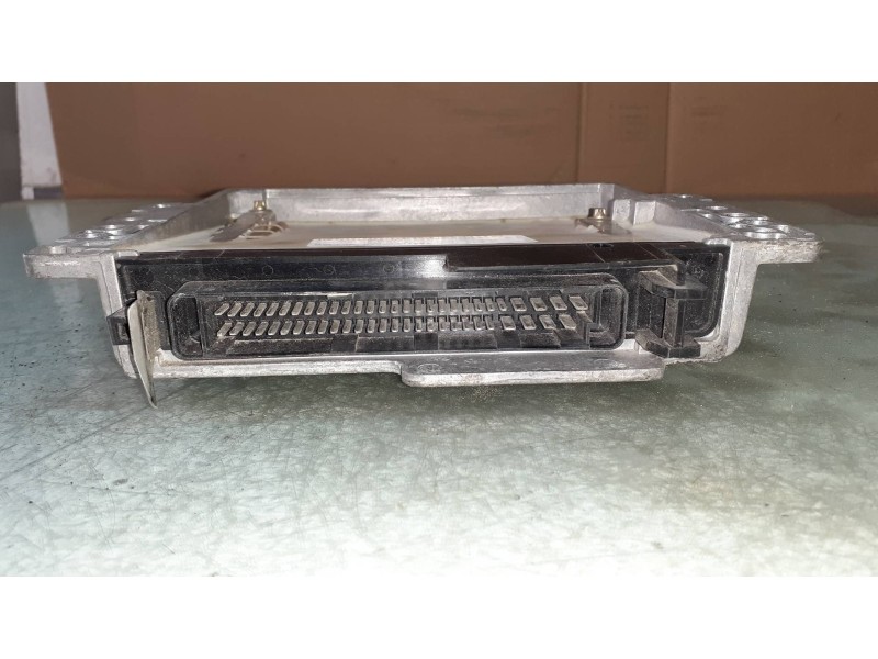 Recambio de centralita motor uce para hyundai coupe (j2) 2.0 fx coupe referencia OEM IAM K103955165A  