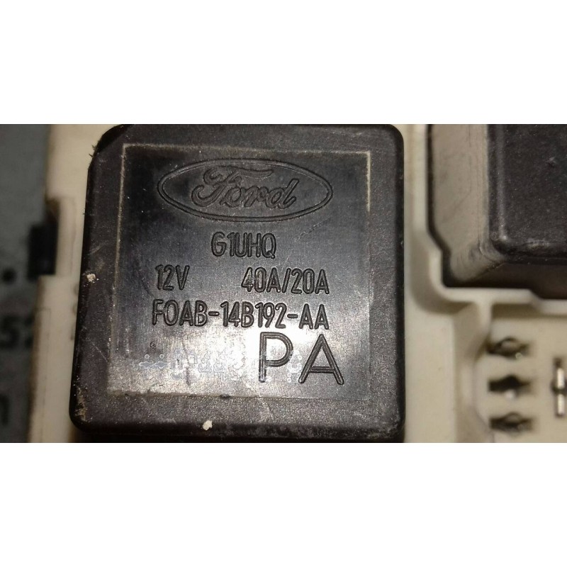 Recambio de caja reles / fusibles para ford tourneo connect (tc7) kombi b. corta (2006) referencia OEM IAM 518774104 2T014A073BC