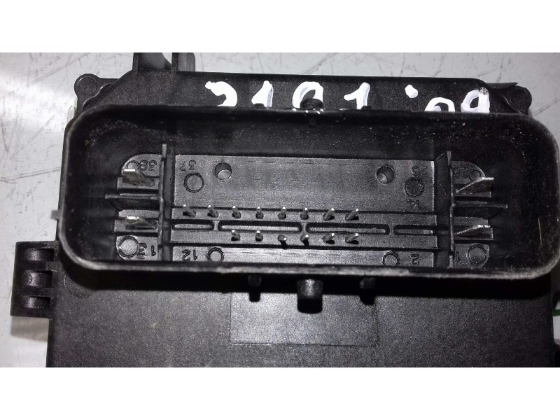 Recambio de modulo electronico para opel astra j lim. enjoy referencia OEM IAM 208667260 5DE934216 HELLA