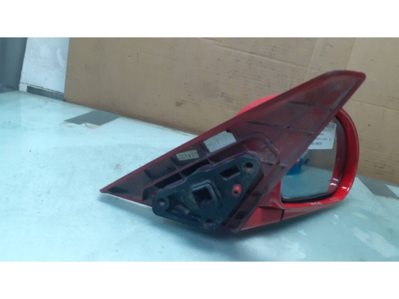 Recambio de retrovisor derecho para hyundai coupe (rd) 1.6 fx xplod referencia OEM IAM 8760627150 020079 ELECTRICO