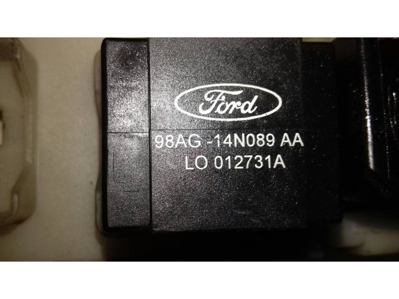 Recambio de caja reles / fusibles para ford focus berlina (cak) ambiente referencia OEM IAM 98AG14K150AF 98AG14N089AA F57B14B192