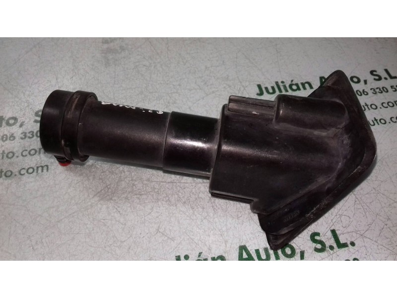 Recambio de deposito limpia para nissan primera berlina (p12) line up referencia OEM IAM   LAVAFAROS