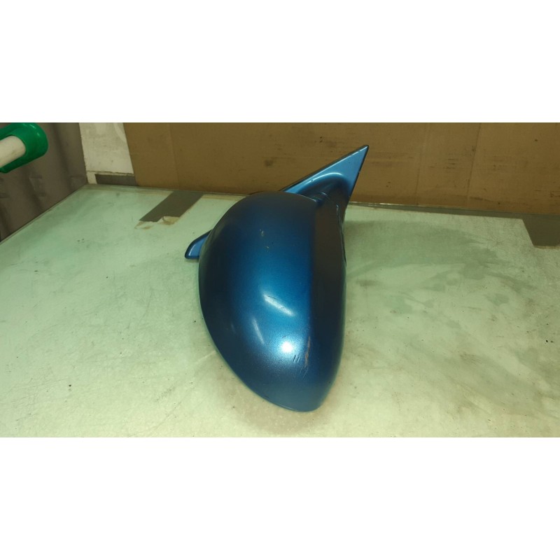 Recambio de retrovisor derecho para hyundai coupe (rd) 2.0 fx xplod referencia OEM IAM 8760627150 010079 ELECTRICO