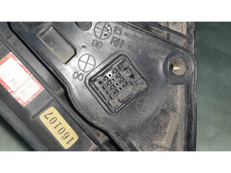 Recambio de retrovisor derecho para hyundai coupe (rd) 2.0 fx xplod referencia OEM IAM 8760627150 010079 ELECTRICO