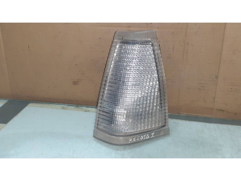 Recambio de piloto delantero izquierdo para fiat regata berlina 85 super automático referencia OEM IAM 10067120S 10.067.120.S AR