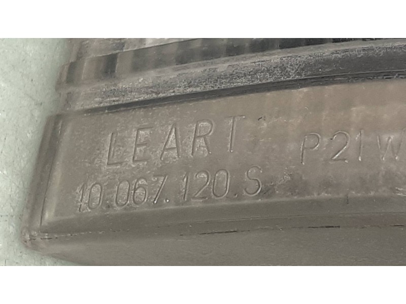 Recambio de piloto delantero izquierdo para fiat regata berlina 85 super automático referencia OEM IAM 10067120S 10.067.120.S AR