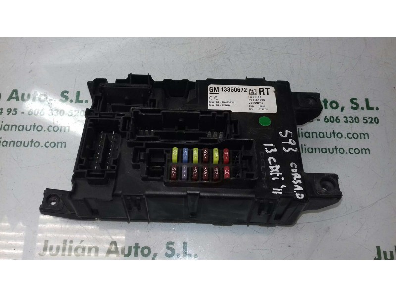 Recambio de caja reles / fusibles para opel corsa d excellence referencia OEM IAM 13350672 401154265 DELPHI