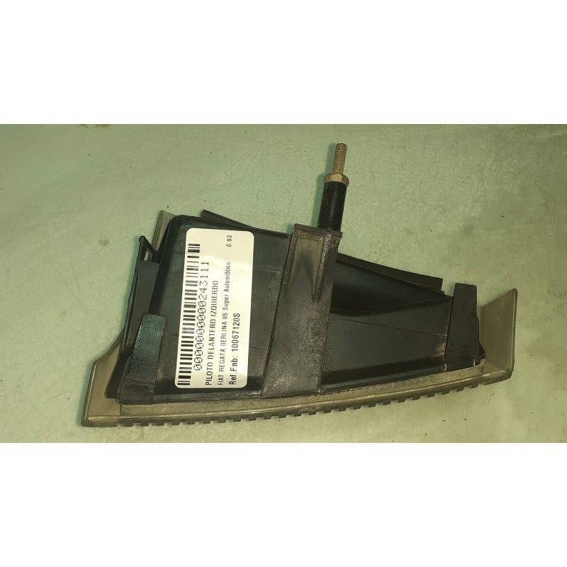 Recambio de piloto delantero izquierdo para fiat regata berlina 85 super automático referencia OEM IAM 10067120S 10.067.120.S AR
