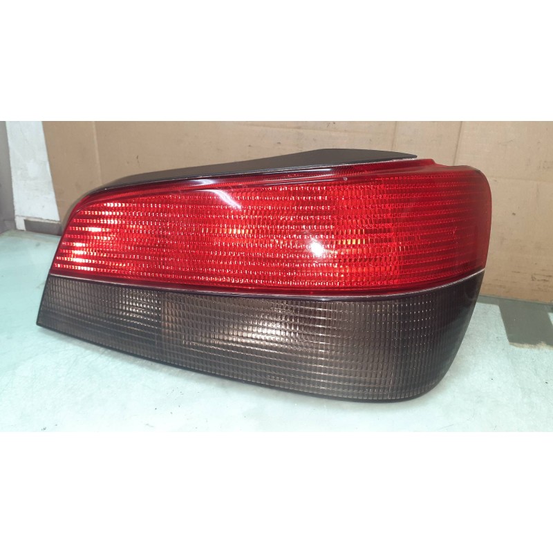 Recambio de piloto trasero derecho para peugeot 306 berlina 3/4/5 puertas (s2) xt referencia OEM IAM 2321D  VALEO