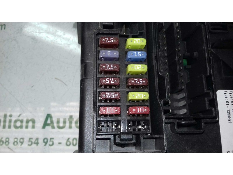 Recambio de caja reles / fusibles para opel corsa d excellence referencia OEM IAM 13350672 401154265 DELPHI