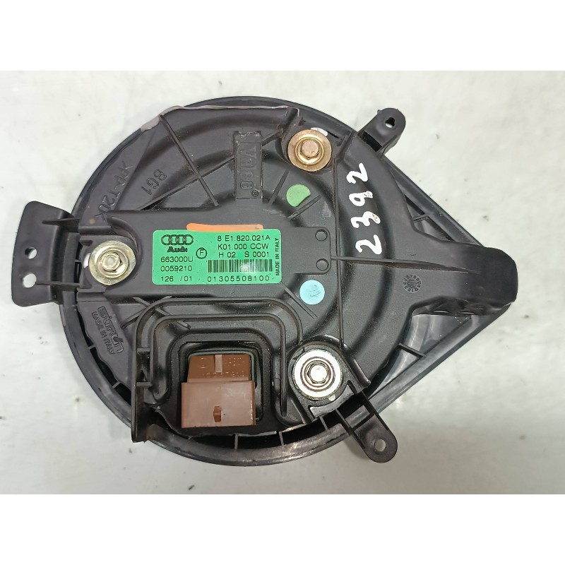 Recambio de ventilador calefaccion para audi a4 berlina (8e) 1.9 tdi (96kw) referencia OEM IAM 8E1820021A K01000CCW VALEO