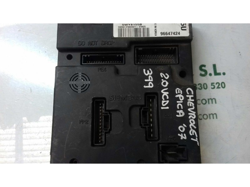 Recambio de caja reles / fusibles para chevrolet epica lt referencia OEM IAM 9664724 5WY8155B SIEMENS