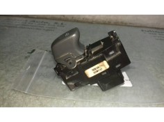 Recambio de mando elevalunas trasero derecho para volvo s40 berlina 1.9 d+ (85kw) referencia OEM IAM 30638710 03W132 3+2 PINES 2