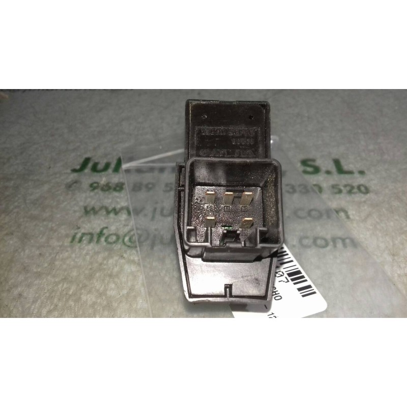 Recambio de mando elevalunas trasero derecho para volvo s40 berlina 1.9 d+ (85kw) referencia OEM IAM 30638710 03W132 3+2 PINES