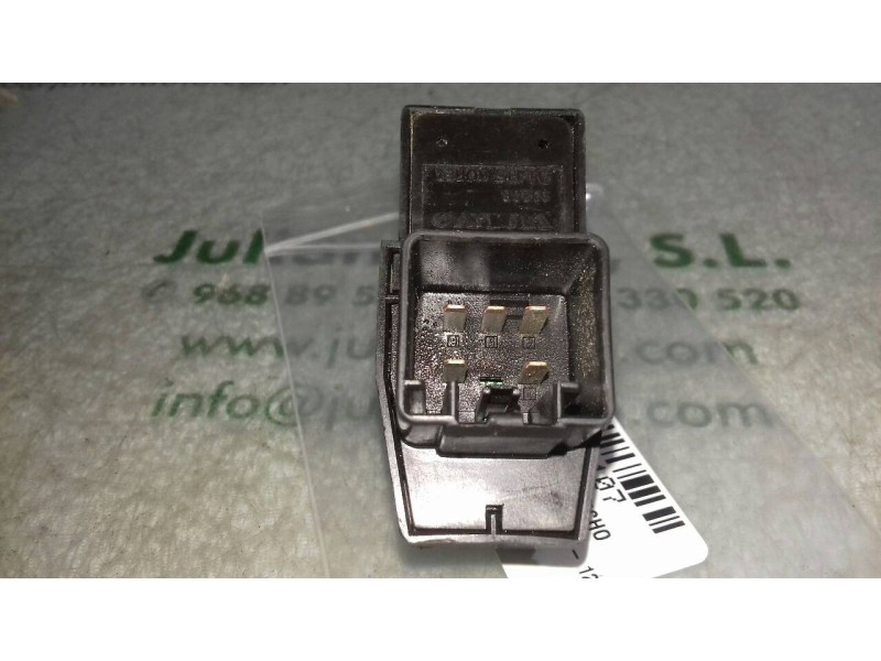 Recambio de mando elevalunas trasero derecho para volvo s40 berlina 1.9 d+ (85kw) referencia OEM IAM 30638710 03W132 3+2 PINES
