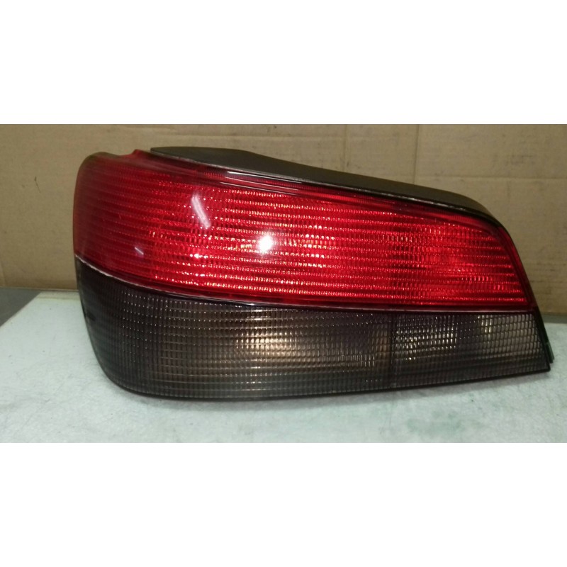 Recambio de piloto trasero izquierdo para peugeot 306 berlina 3/4/5 puertas (s2) xt referencia OEM IAM 2321G  VALEO