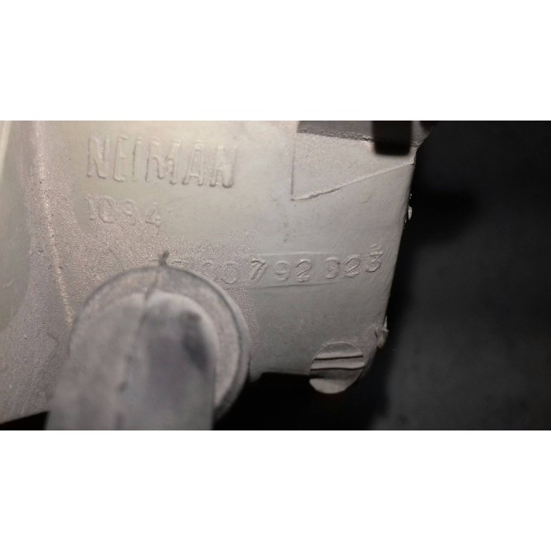Recambio de piloto delantero izquierdo para renault 21 berlina (b/l48) gts kat referencia OEM IAM 7700792923 6R0188023 NEIMAN