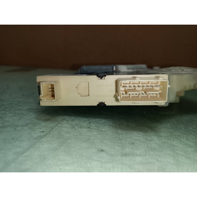 Recambio de motor elevalunas delantero izquierdo para citroen c4 berlina collection referencia OEM IAM 9681575280 964873100 BROS