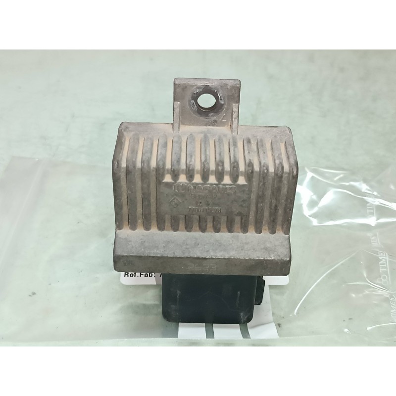 Recambio de caja precalentamiento para renault trafic caja cerrada (ab 4.01) l1h1 2,90t caja cerrada, corto referencia OEM IAM 7