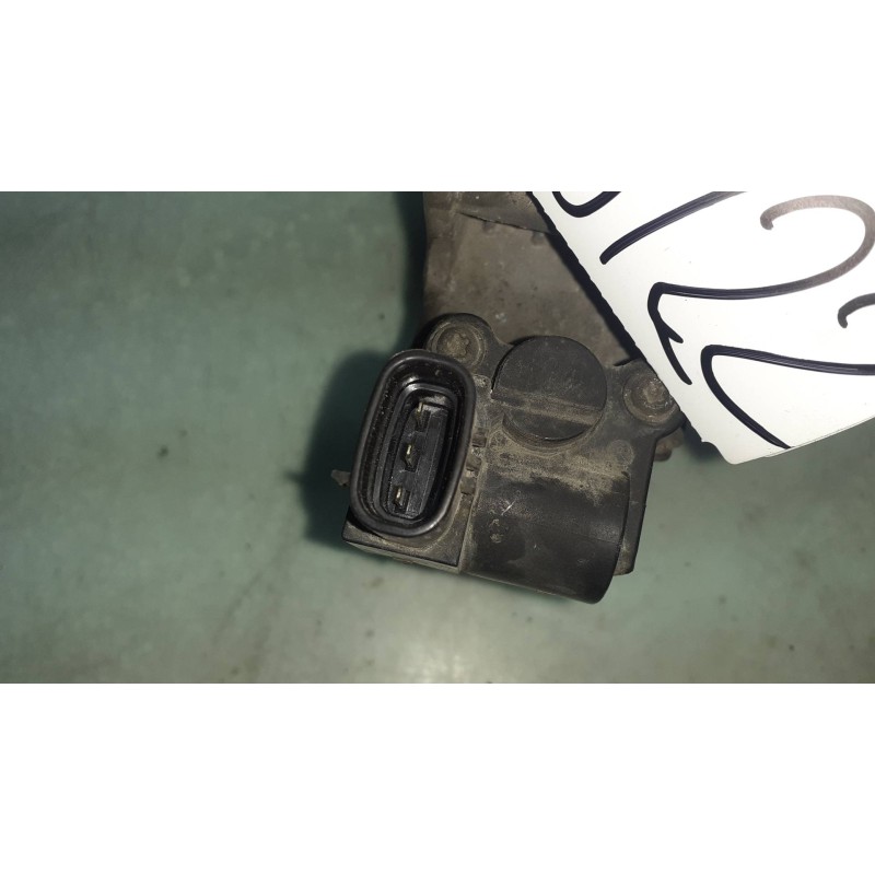 Recambio de caja mariposa para toyota corolla (e11) 1.4 linea terra (5-ptas.) referencia OEM IAM 2221000020 8945205010 PIERBURG