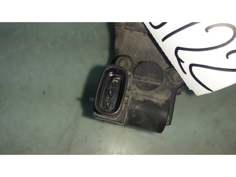 Recambio de caja mariposa para toyota corolla (e11) 1.4 linea terra (5-ptas.) referencia OEM IAM 2221000020 8945205010 PIERBURG