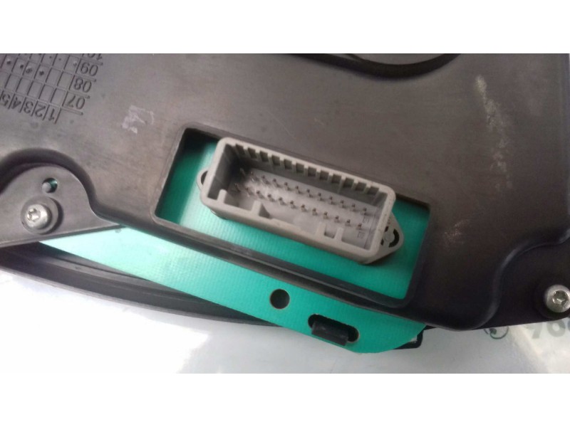 Recambio de cuadro instrumentos para dacia sandero básico referencia OEM IAM 248104193R P248104193R 21677499