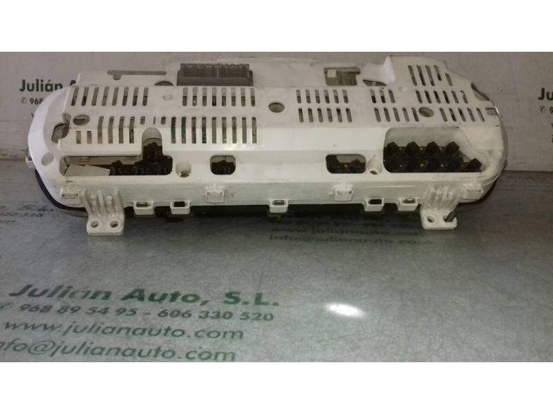 Recambio de cuadro instrumentos para kia cerato 1.5 lx crdi familiar (5-ptas.) referencia OEM IAM D23940032F300 20041206 