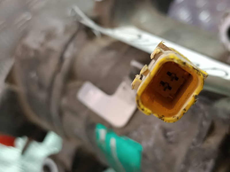 Recambio de compresor aire acondicionado para peugeot 307 (s1) xn referencia OEM IAM SD6V12 SD6V12 SANDEN