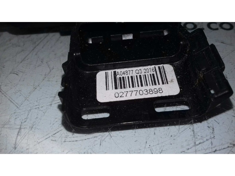 Recambio de cerradura puerta trasera derecha para citroen c3 feel referencia OEM IAM A048069 A05317 0277703898