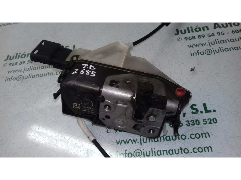 Recambio de cerradura puerta trasera derecha para citroen c3 feel referencia OEM IAM A048069 A05317 0277703898