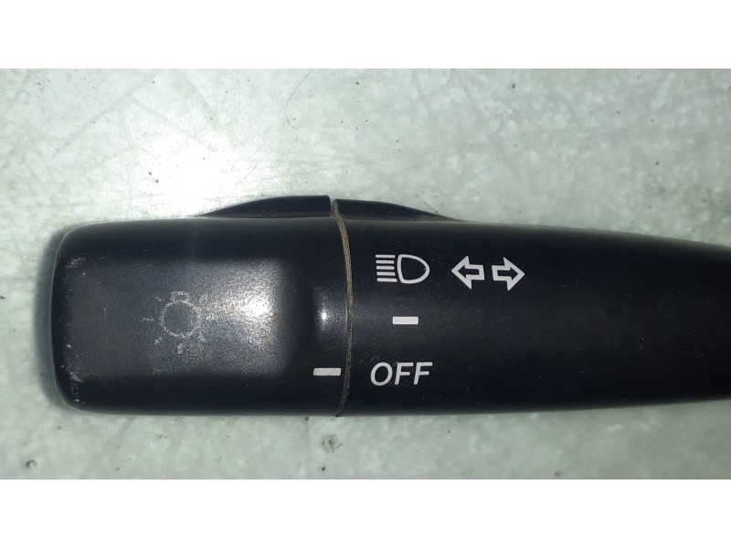 Recambio de mando luces para toyota corolla (e11) 1.4 linea terra (5-ptas.) referencia OEM IAM 17A089D  