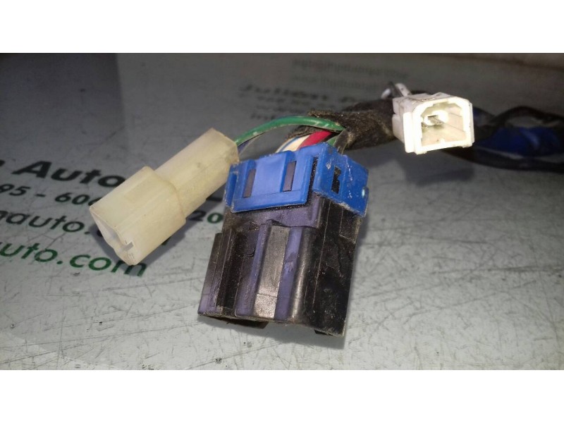 Recambio de conmutador de arranque para kia carnival ii 2.9 cdri ex referencia OEM IAM 47361B  