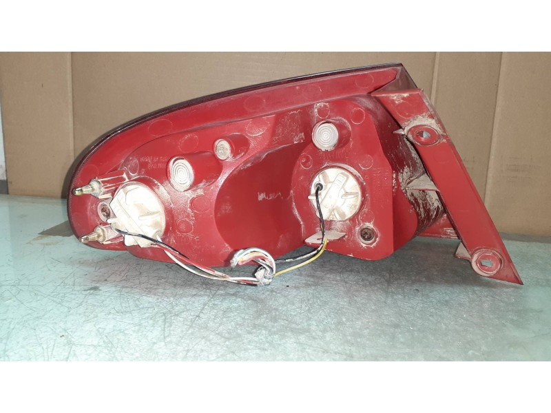 Recambio de piloto trasero derecho paragolpes para chevrolet lacetti cdx referencia OEM IAM 1157 5D21G 