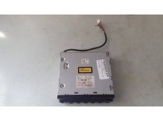 Recambio de sistema audio / radio cd para toyota corolla (e11) 1.4 linea terra (5-ptas.) referencia OEM IAM TM0561 CXCS0820F LEC 2
