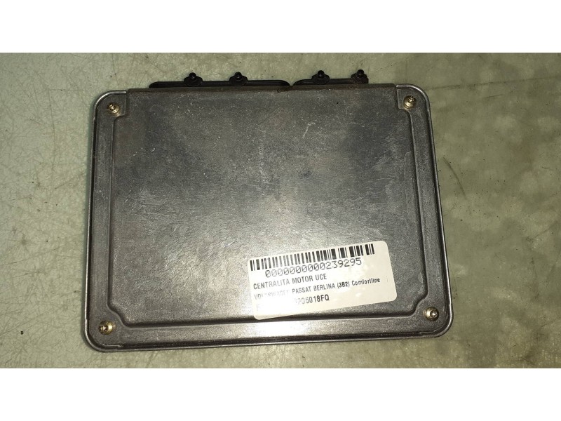Recambio de centralita motor uce para volkswagen passat berlina (3b2) comfortline referencia OEM IAM 038906018FQ 0281010172 BOSC