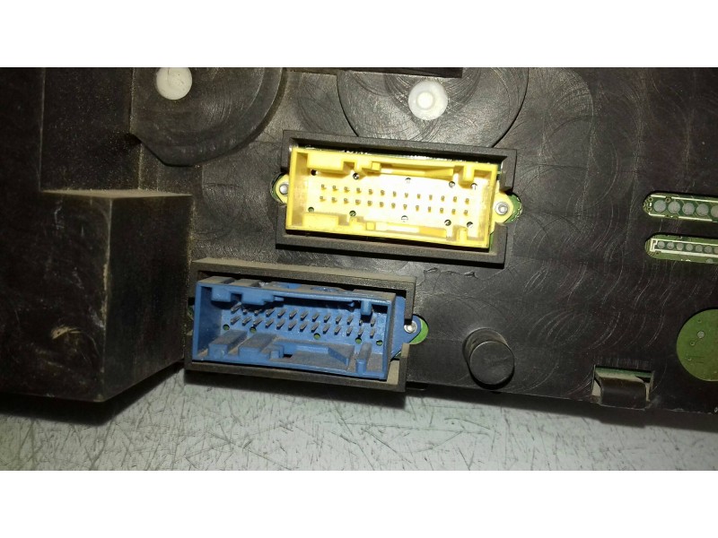 Recambio de cuadro instrumentos para nissan primera berlina (p12) acenta referencia OEM IAM AU860 AU8603625775  Recambio de cuadro instrumentos para nissan primera berlina (p12) acenta referencia OEM IAM AU860 AU8603625775