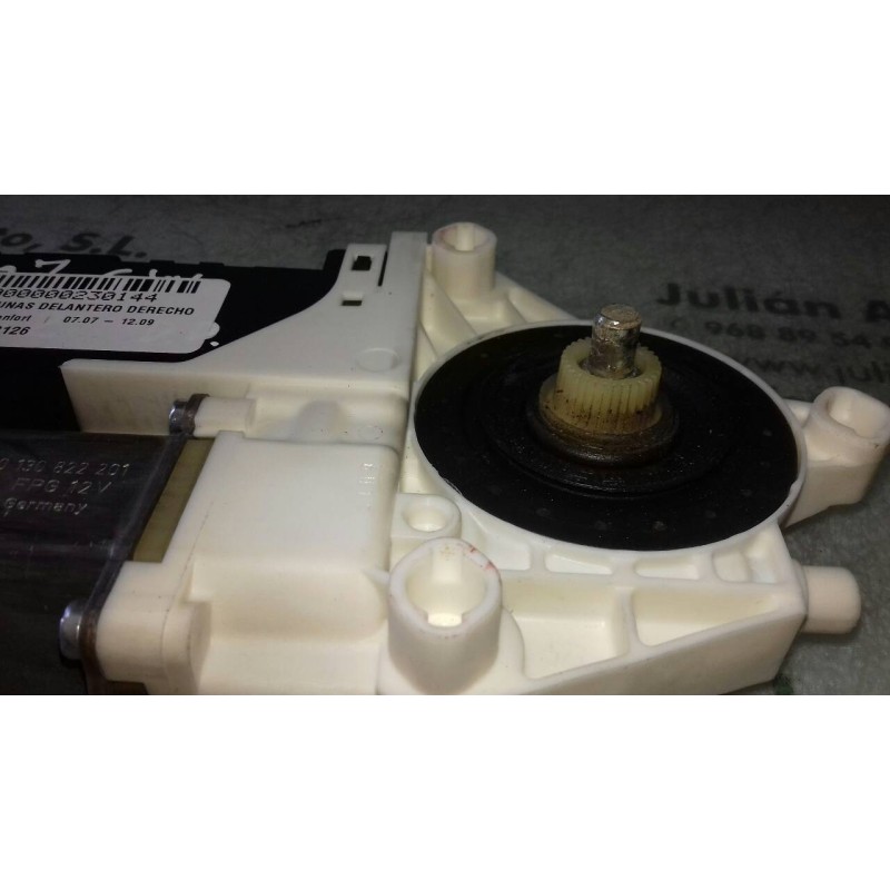 Recambio de motor elevalunas delantero derecho para peugeot 407 sw confort referencia OEM IAM 1137328126 994329104 0130922201