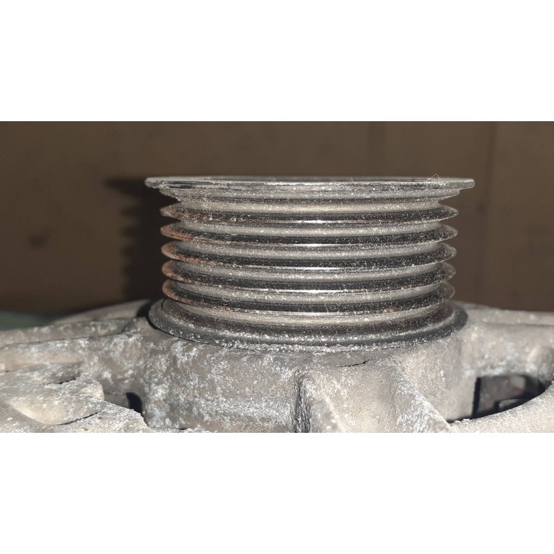 Recambio de alternador para toyota corolla (e11) 1.4 linea terra (5-ptas.) referencia OEM IAM 270600D020 BOSCH 80A