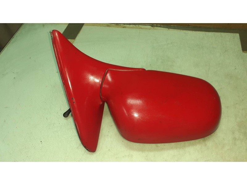 Recambio de retrovisor derecho para hyundai accent (x3) 1.3 gls automático referencia OEM IAM E4022063 022063 MANUAL