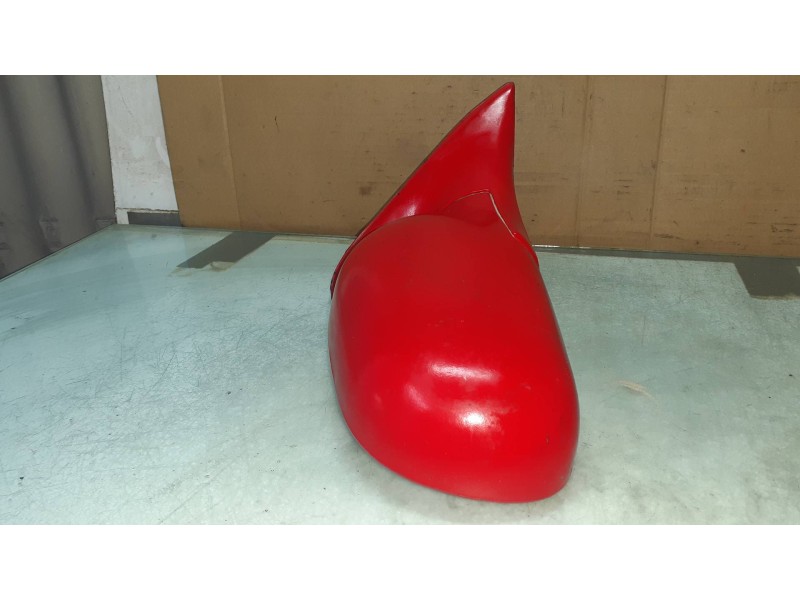 Recambio de retrovisor derecho para hyundai accent (x3) 1.3 gls automático referencia OEM IAM E4022063 022063 MANUAL