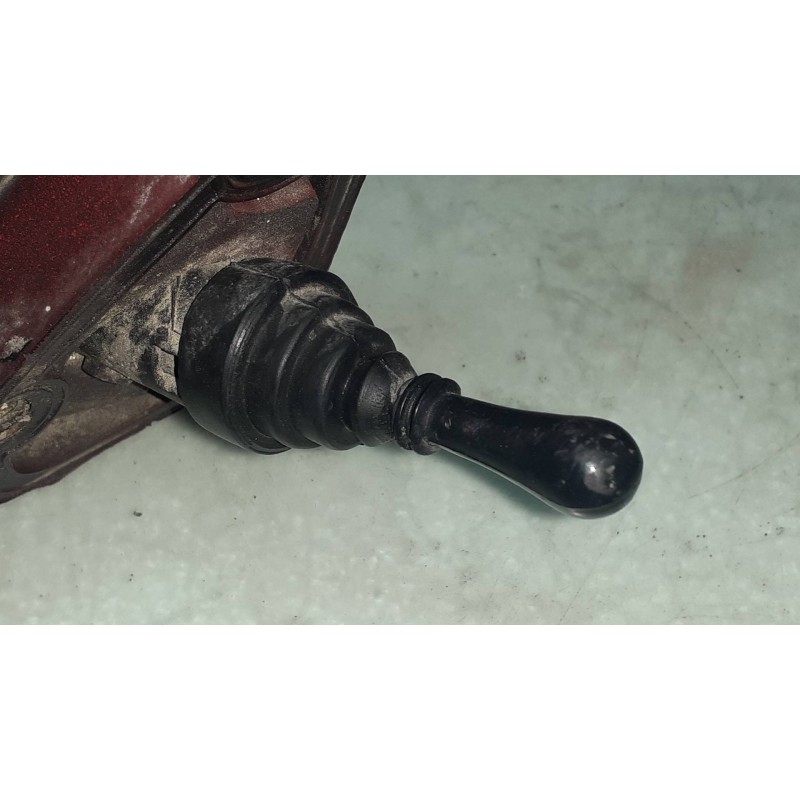 Recambio de retrovisor derecho para hyundai accent (x3) 1.3 gls automático referencia OEM IAM E4022063 022063 MANUAL