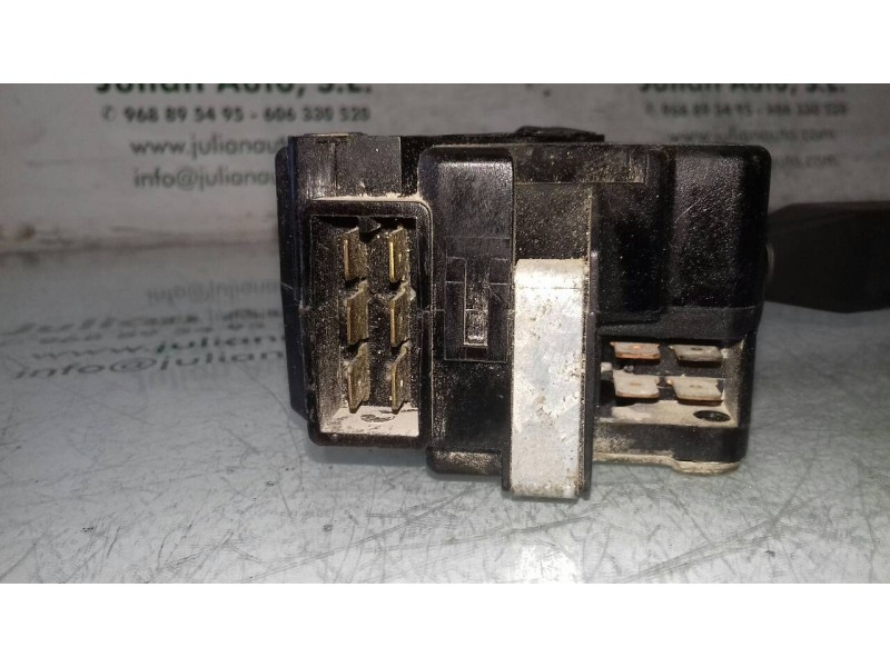 Recambio de mando intermitentes para renault 19 (b/c/l53) referencia OEM IAM 7700766407 33438551 
