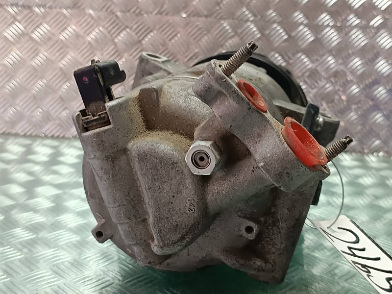 Recambio de compresor aire acondicionado para peugeot 308 access referencia OEM IAM 967565588001 VCS12E VALEO
