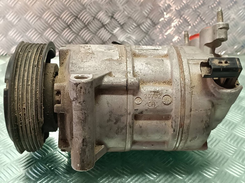 Recambio de compresor aire acondicionado para peugeot 308 access referencia OEM IAM 967565588001 VCS12E VALEO