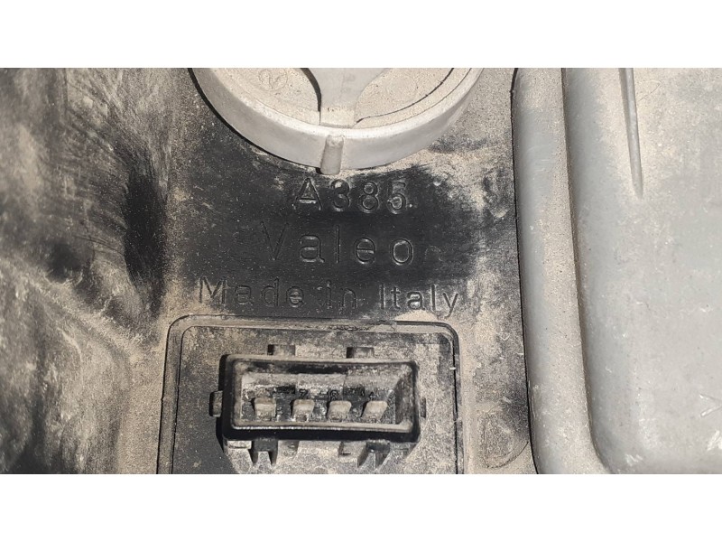 Recambio de faro izquierdo para fiat bravo (182) 1.8 16v / 16v 115 gt referencia OEM IAM 88201557SX A385 